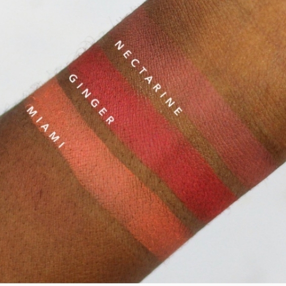 Anastasia Beverly Hills Blush Trio - Peachy Love - Picture 6 of 10